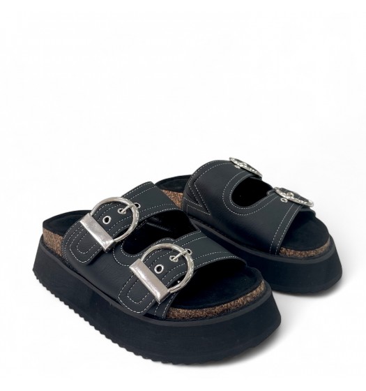 Flatform παντόφλες με τοκάδες σε Μαύρο