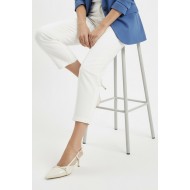 Λευκές Λουστρίνι Slingback Γόβες με Λεπτό Τακούνι