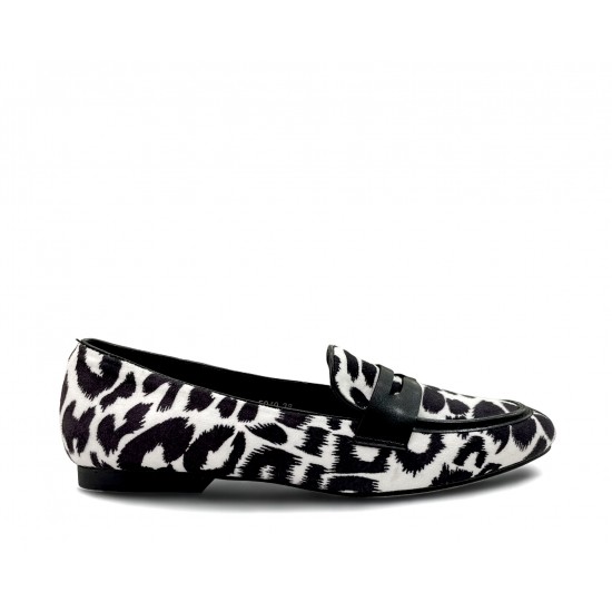 Μοκασίνια με animal print 