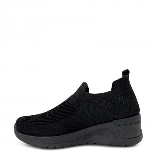 Sock Sneakers in Black