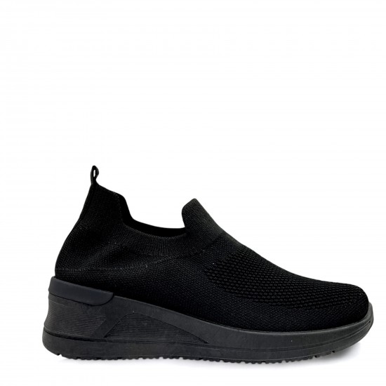 Sock Sneakers in Black