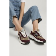 Γυναικέια Sneakers σε Μπορντό με καφέ λεπτομέρειες