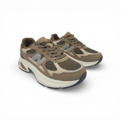 Γυναικέια Sneakers σε Καφέ με Μπέζ Λεπτομέρειες