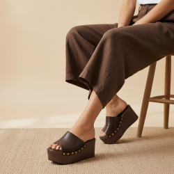 Platform Mule με Ξύλινη Σόλα & Τρουκς – Καφέ