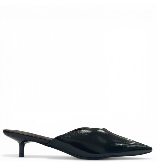 Δερμάτινα Mule με Μυτερή Μύτη και Kitten Heel - Μαύρο