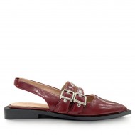 Slingback buckled flats in Burgundy