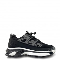 Elastic Lace Sneakers in Black