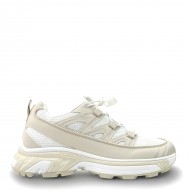 Sneakers με ελαστικά κορδόνια σε Μπέζ