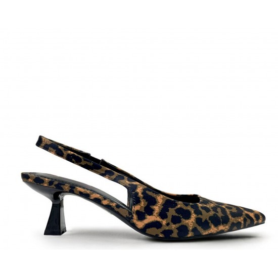 Μυτερές open heel γόβες σε Λεοπάρ