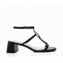 Heeled Sandals with straps in Black