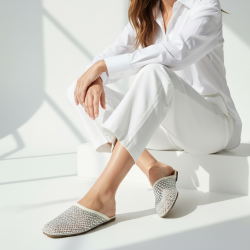 Γυναικεία Flat Mules με Δίχτυ και Στρας - Λευκό