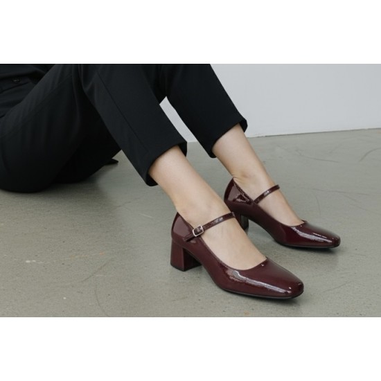 Γόβες Mary Jane Λουστρίνι Μπορντό