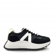 Sneakers με συνδυασμό χρωμάτων σε Μαύρο