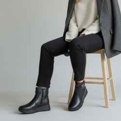 Κλασικό Μαύρο Μποτάκι με Φλις Επένδυση & Αναπαυτική Πλατφόρμα