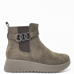 Μποτάκι Suede Taupe με Πλατφόρμα & Ασημένια Αγκράφα
