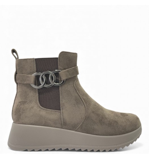 Μποτάκι Suede Taupe με Πλατφόρμα & Ασημένια Αγκράφα