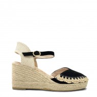 Platform espadrilles in Black