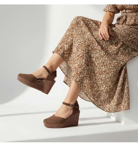 Εσπαντρίγιες Πλατφόρμες με Μπαρέτα και Suede Υφή-Καφέ