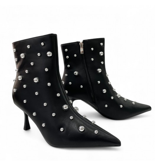 Μαύρα Ankle Boots με τρούκς