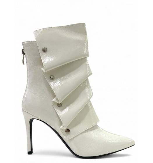 Λευκά Ankle boots με κουμπωτή φάσα