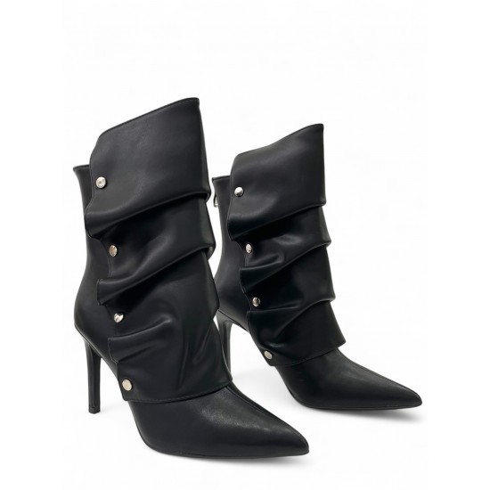 Μαύρα Ankle boots με κουμπωτή φάσα