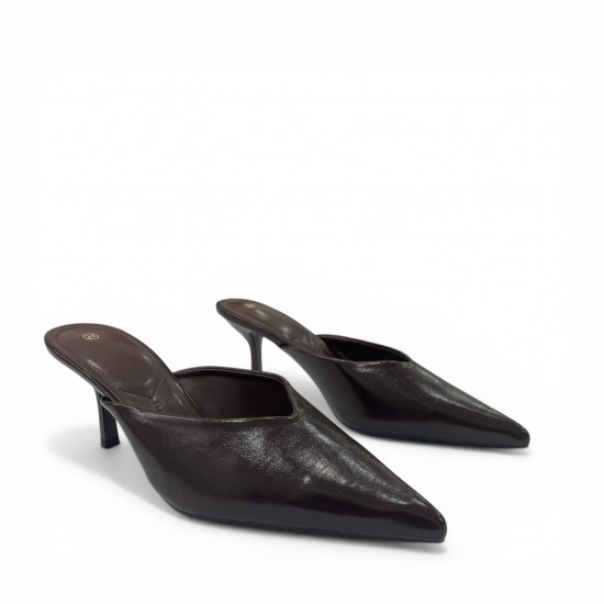 Γυναικεία Mules Μυτερά με Λεπτό Τακούνι – Καφέ Σκοτεινό