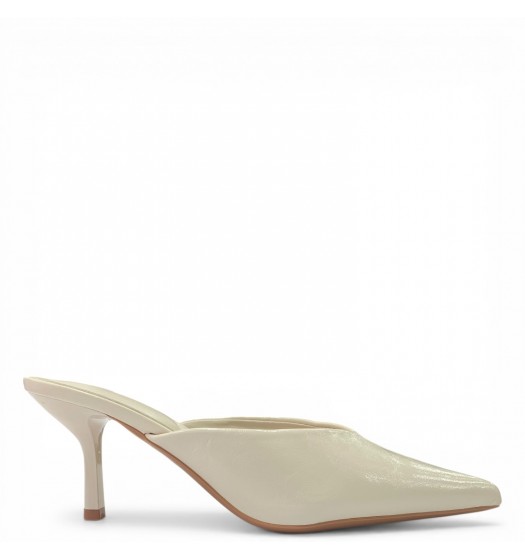 Γυναικεία Mules Μυτερά με Λεπτό Τακούνι – Μπέζ