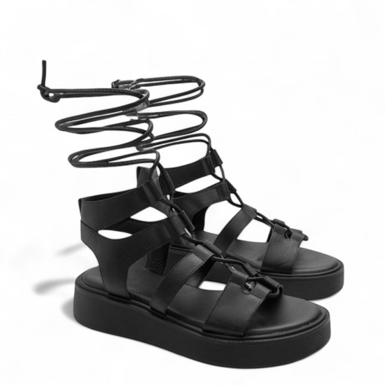 Flatform Σανδάλια με κορδόνια σε Μαύρο